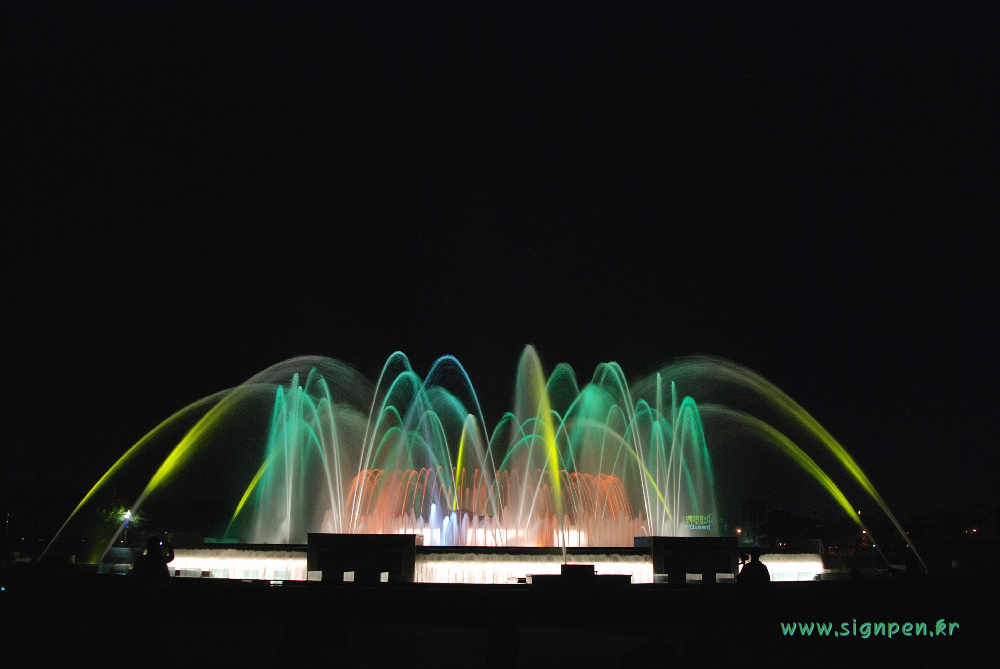 dsc-8779s2.jpg